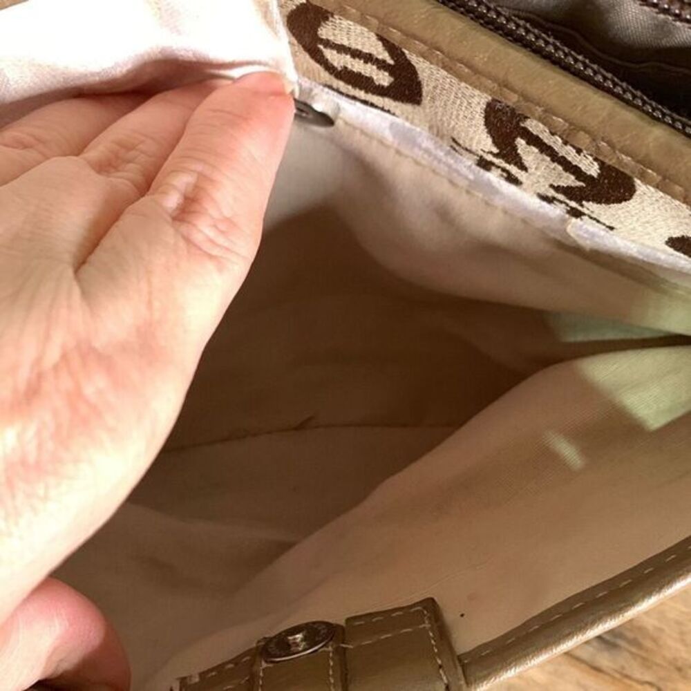 ETIENNE AIGNER HANDBAG‎ CANVAS/ SIGNATURE LOGO shoulder purse - Picture 5 of 12